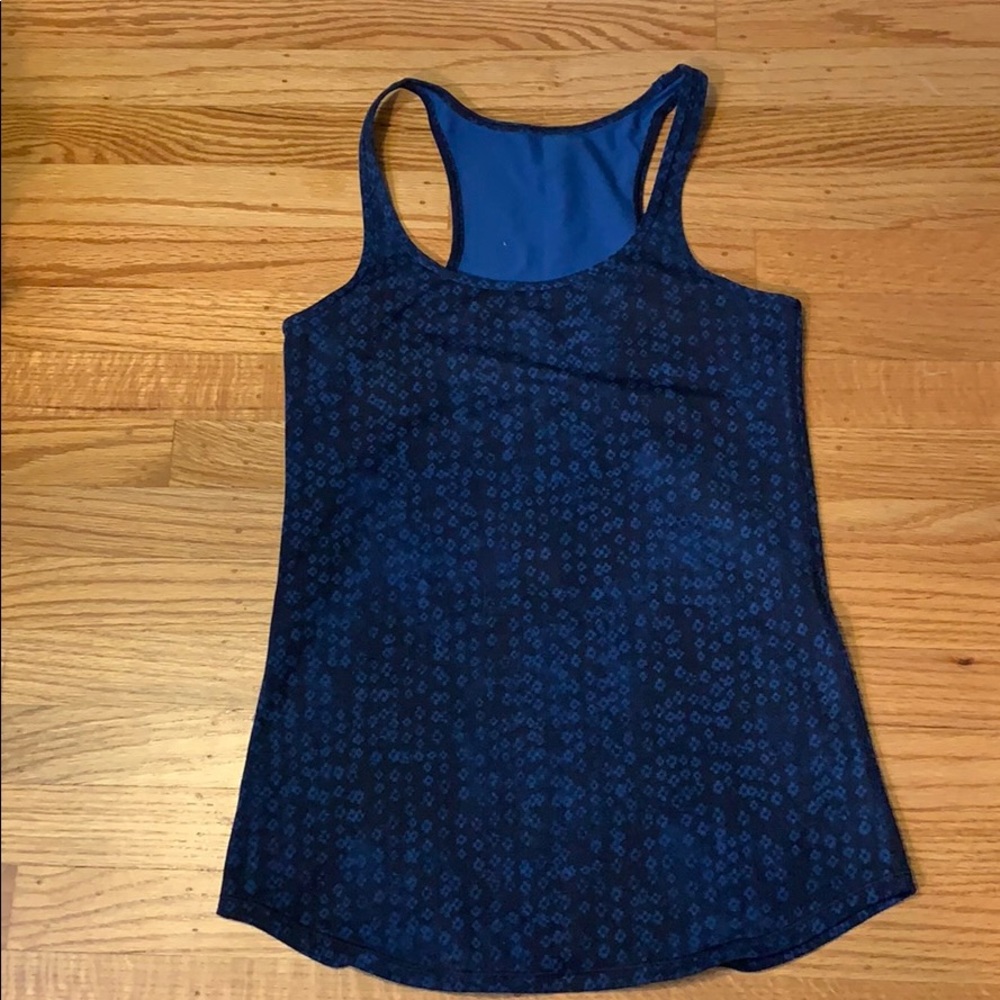 Lululemon blue floral workout tank top